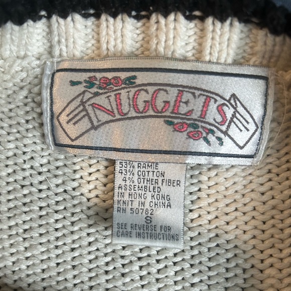 Vintage Halloween sweater size small brand Nuggets. - Picture 3 of 4